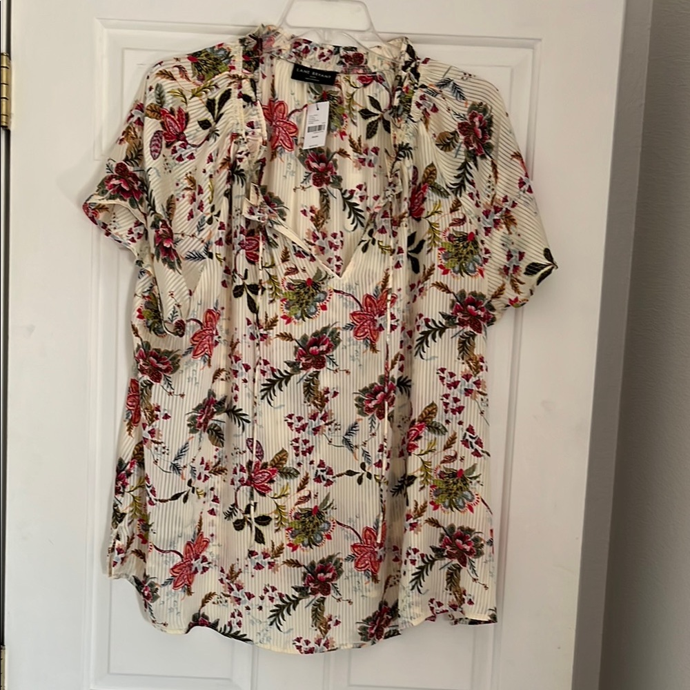 Lane Bryant Floral Print Women's Blouse Size 22/24 NWT
